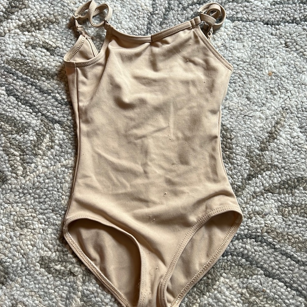 Capezio Size nude Undegarment